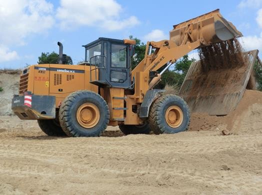 龍工裝載機(jī) 蘇州掃地機(jī)